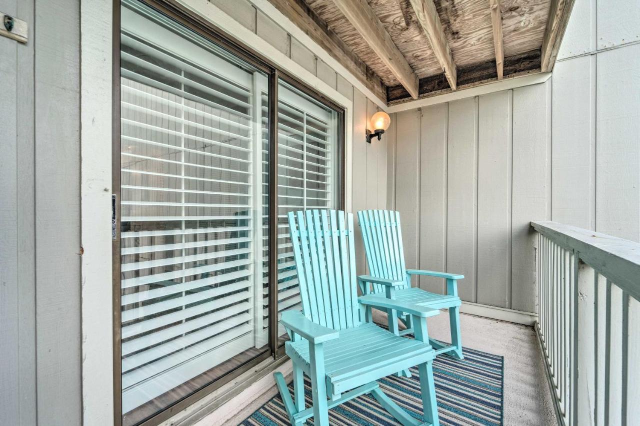 Bright Carolina Beach Condo - Walk To Shore! Exterior foto